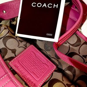 GENUINE LEATHER VINTAGE COACH BAG w SERIAL NUMBER